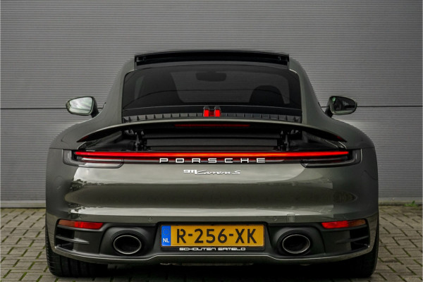 Porsche 911 3.0 Carrera S Pano Bose Sportuitlaat Aventurin Gruen Porsche 911 3.0 Carrera S Pano Bose Sportuitlaat Aventurin Gruen