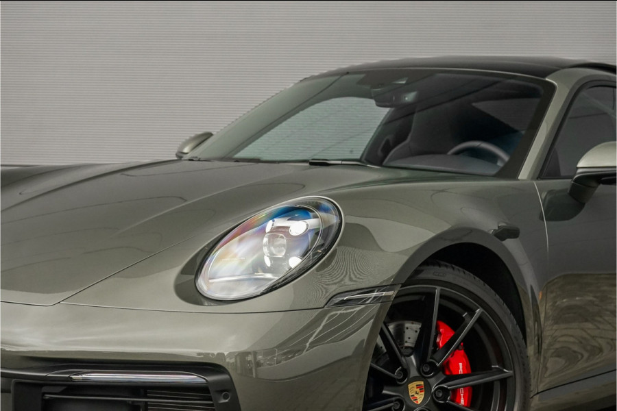 Porsche 911 3.0 Carrera S Pano Bose Sportuitlaat Aventurin Gruen Porsche 911 3.0 Carrera S Pano Bose Sportuitlaat Aventurin Gruen