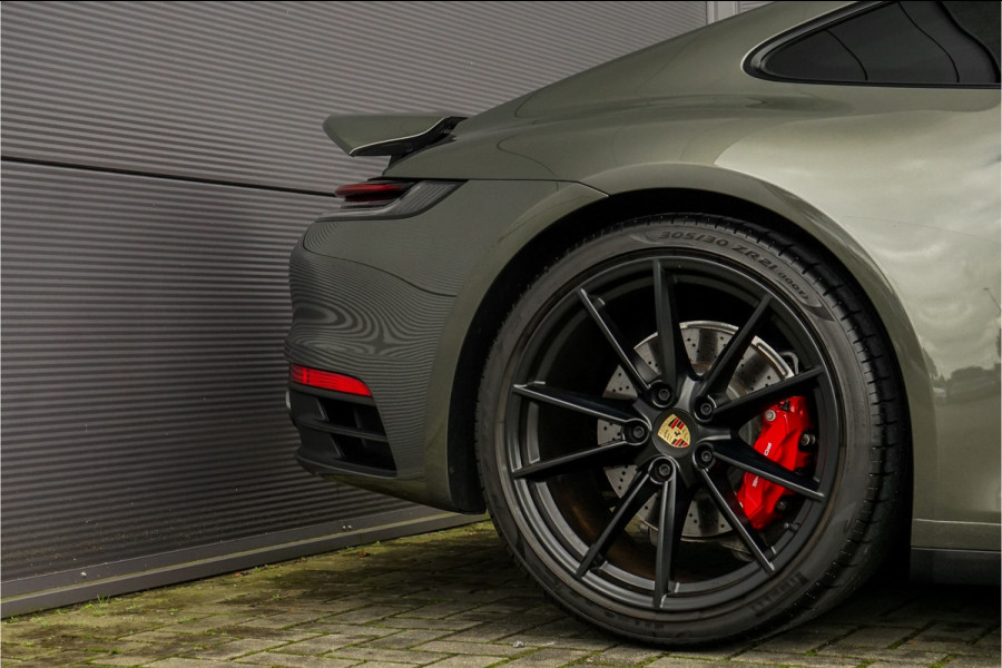 Porsche 911 3.0 Carrera S Pano Bose Sportuitlaat Aventurin Gruen Porsche 911 3.0 Carrera S Pano Bose Sportuitlaat Aventurin Gruen