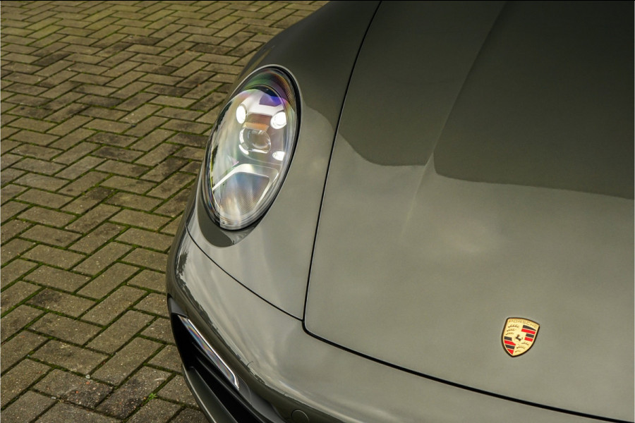 Porsche 911 3.0 Carrera S Pano Bose Sportuitlaat Aventurin Gruen Porsche 911 3.0 Carrera S Pano Bose Sportuitlaat Aventurin Gruen