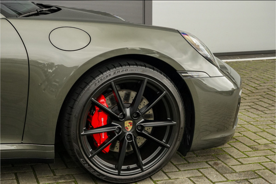 Porsche 911 3.0 Carrera S Pano Bose Sportuitlaat Aventurin Gruen Porsche 911 3.0 Carrera S Pano Bose Sportuitlaat Aventurin Gruen