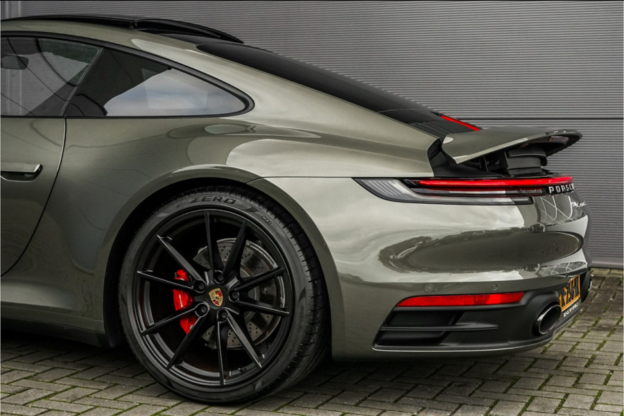 Porsche 911 3.0 Carrera S Pano Bose Sportuitlaat Aventurin Gruen Porsche 911 3.0 Carrera S Pano Bose Sportuitlaat Aventurin Gruen