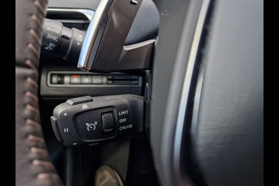 Peugeot 3008 1.2 EAT8 130Pk Allure Pack Business /12dkm nieuwstaat!