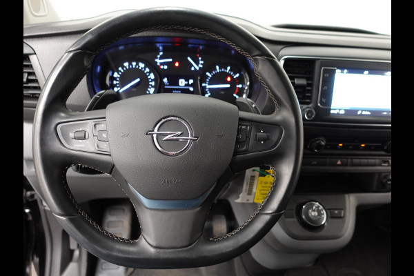 Opel Vivaro 2.0 CDTI L3H1 Edition Automaat Airco ECC Navigatie Cruise Control PDC+Camera Trekhaak