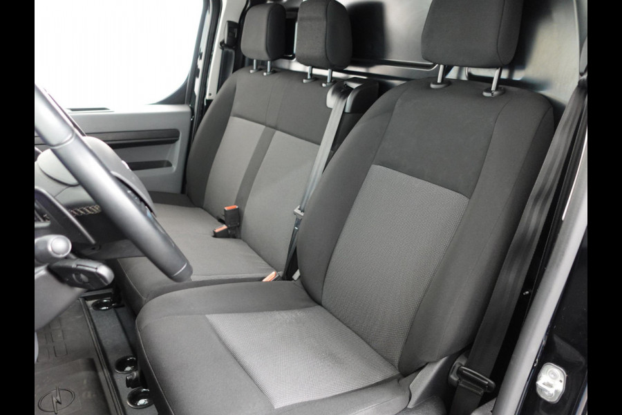 Opel Vivaro 2.0 CDTI L3H1 Edition Automaat Airco ECC Navigatie Cruise Control PDC+Camera Trekhaak