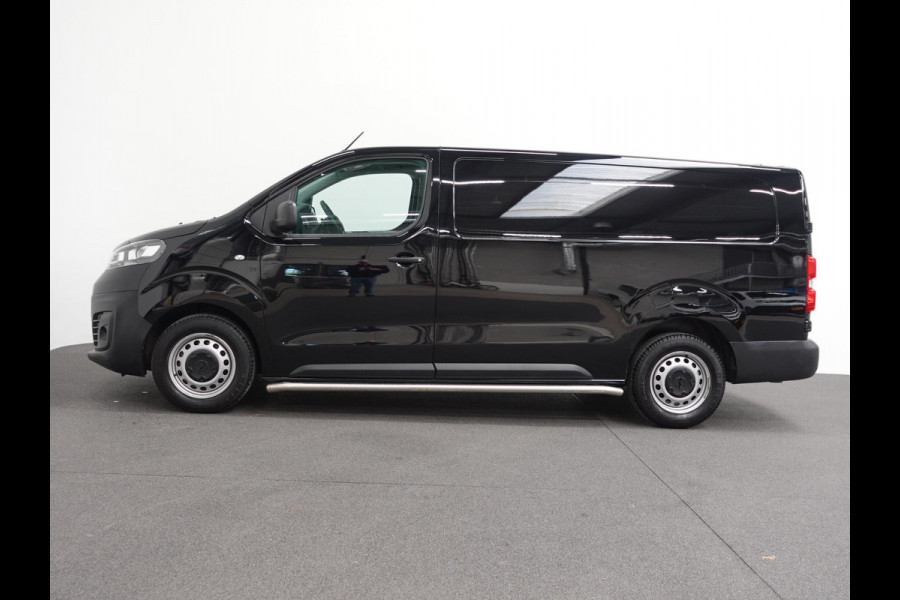 Opel Vivaro 2.0 CDTI L3H1 Edition Automaat Airco ECC Navigatie Cruise Control PDC+Camera Trekhaak