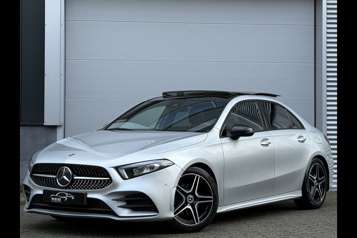 Mercedes-Benz A-Klasse 200 Launch Edition Premium | AMG Line | Panoramadak | LED Performance
