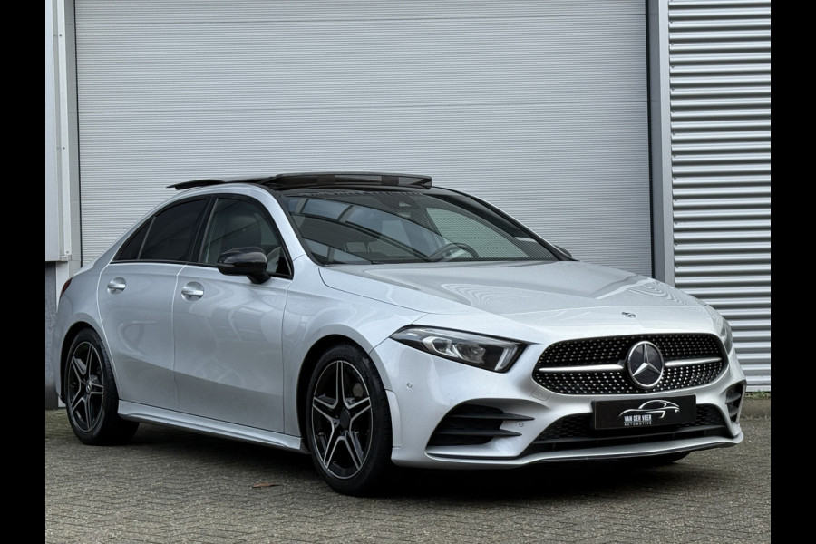 Mercedes-Benz A-Klasse 200 Launch Edition Premium | AMG Line | Panoramadak | LED Performance