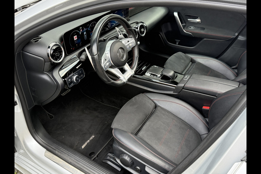 Mercedes-Benz A-Klasse 200 Launch Edition Premium | AMG Line | Panoramadak | LED Performance