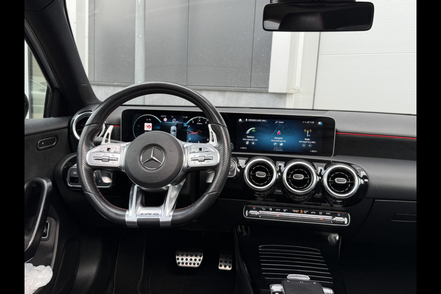 Mercedes-Benz A-Klasse 200 Launch Edition Premium | AMG Line | Panoramadak | LED Performance