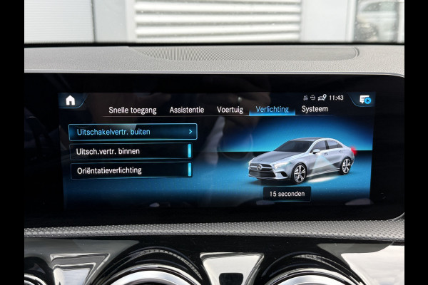 Mercedes-Benz A-Klasse 200 Launch Edition Premium | AMG Line | Panoramadak | LED Performance