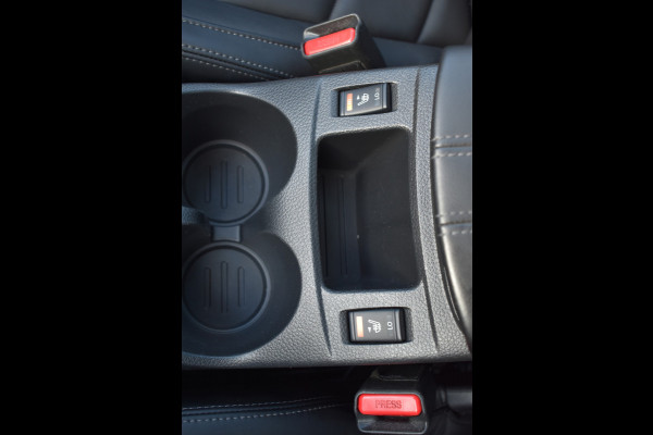 Nissan QASHQAI 1.3 DIG-T Acenta Automaat Pano Camera Nissan QASHQAI 1.3 DIG-T Acenta Automaat Pano Camera