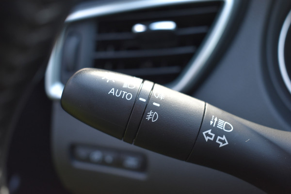 Nissan QASHQAI 1.3 DIG-T Acenta Automaat Pano Camera Nissan QASHQAI 1.3 DIG-T Acenta Automaat Pano Camera