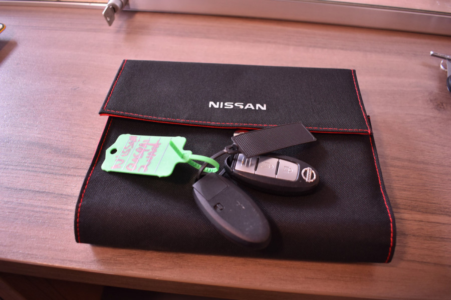 Nissan QASHQAI 1.3 DIG-T Acenta Automaat Pano Camera Nissan QASHQAI 1.3 DIG-T Acenta Automaat Pano Camera