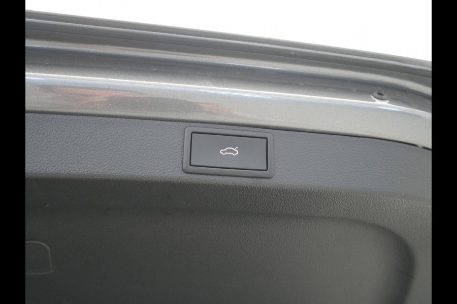 Škoda Octavia Combi 1.4 TSI iV 204pk PHEV Business Edition Navigatie Wegkl.trekhaal Pdc Virtual Cockpit Carplay 321