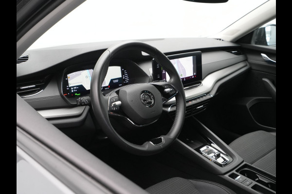 Škoda Octavia Combi 1.4 TSI iV 204pk PHEV Business Edition Navigatie Wegkl.trekhaal Pdc Virtual Cockpit Carplay 321