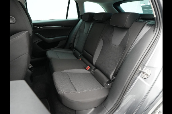 Škoda Octavia Combi 1.4 TSI iV 204pk PHEV Business Edition Navigatie Wegkl.trekhaal Pdc Virtual Cockpit Carplay 321