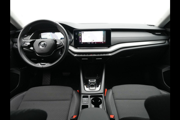 Škoda Octavia Combi 1.4 TSI iV 204pk PHEV Business Edition Navigatie Wegkl.trekhaal Pdc Virtual Cockpit Carplay 321
