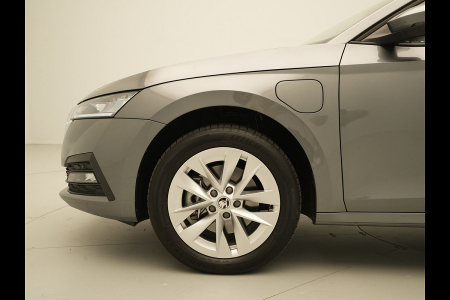 Škoda Octavia Combi 1.4 TSI iV 204pk PHEV Business Edition Navigatie Wegkl.trekhaal Pdc Virtual Cockpit Carplay 321
