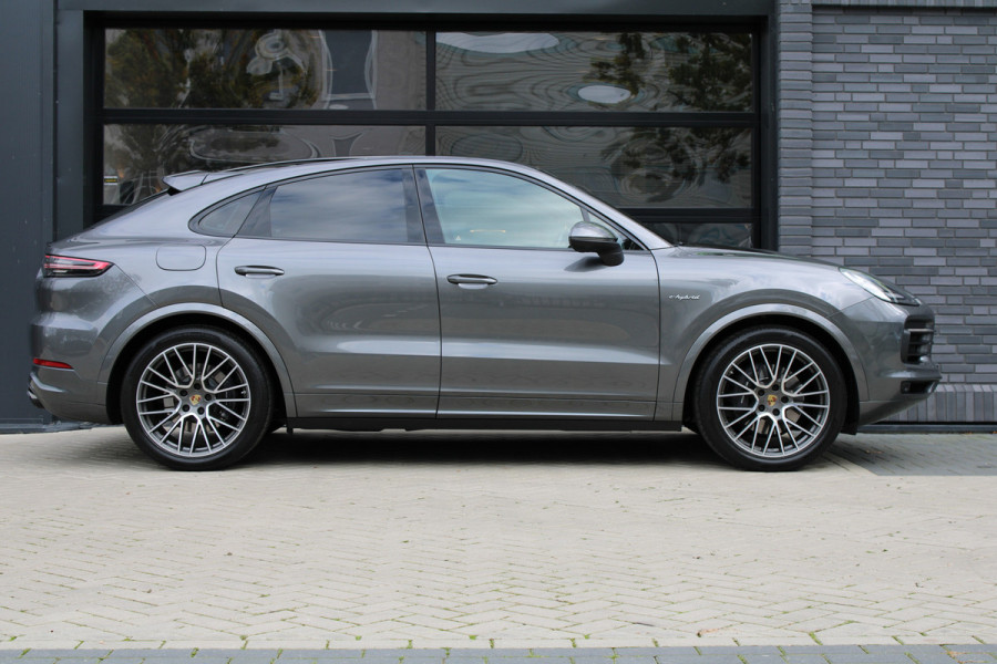 Porsche Cayenne Coupé 3.0 E-Hybrid | NAP | MEMORY | 360 | PANO | SPORTSTOELEN | LUCHTVERING | SPORT CHRONO | Porsche Cayenne Coupé 3.0 E-Hybrid | NAP | MEMORY | 360 | PANO | SPORTSTOELEN | LUCHTVERING | SPORT CHRONO |