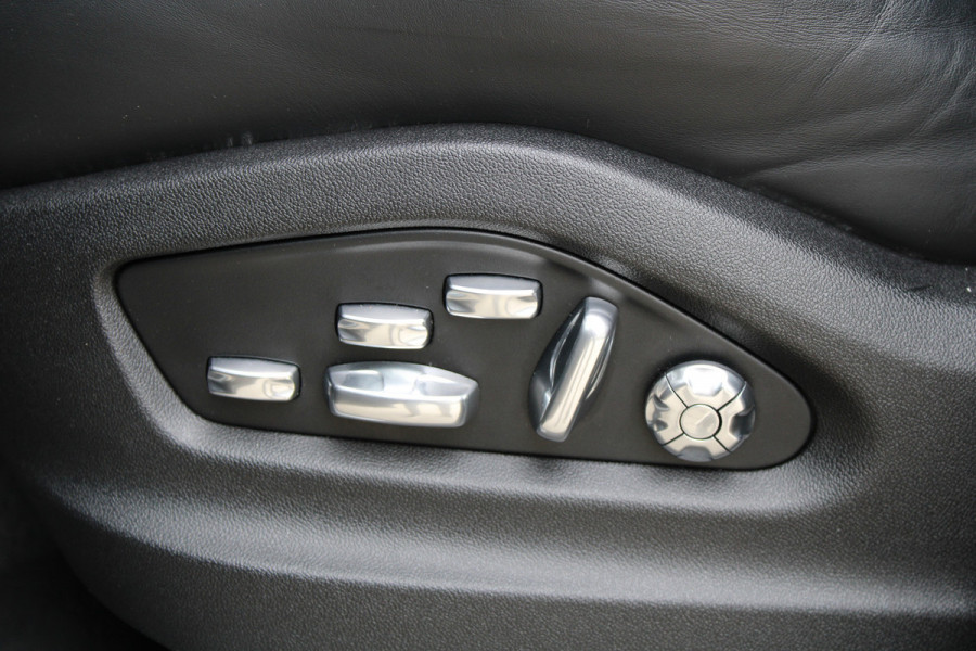 Porsche Cayenne Coupé 3.0 E-Hybrid | NAP | MEMORY | 360 | PANO | SPORTSTOELEN | LUCHTVERING | SPORT CHRONO | Porsche Cayenne Coupé 3.0 E-Hybrid | NAP | MEMORY | 360 | PANO | SPORTSTOELEN | LUCHTVERING | SPORT CHRONO |