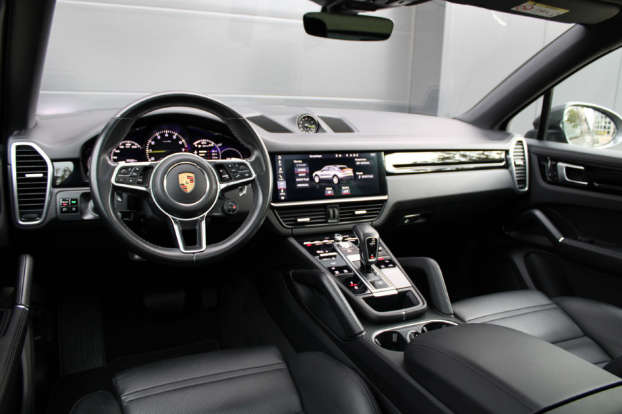 Porsche Cayenne Coupé 3.0 E-Hybrid | NAP | MEMORY | 360 | PANO | SPORTSTOELEN | LUCHTVERING | SPORT CHRONO | Porsche Cayenne Coupé 3.0 E-Hybrid | NAP | MEMORY | 360 | PANO | SPORTSTOELEN | LUCHTVERING | SPORT CHRONO |