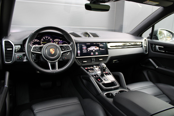 Porsche Cayenne Coupé 3.0 E-Hybrid | NAP | MEMORY | 360 | PANO | SPORTSTOELEN | LUCHTVERING | SPORT CHRONO | Porsche Cayenne Coupé 3.0 E-Hybrid | NAP | MEMORY | 360 | PANO | SPORTSTOELEN | LUCHTVERING | SPORT CHRONO |