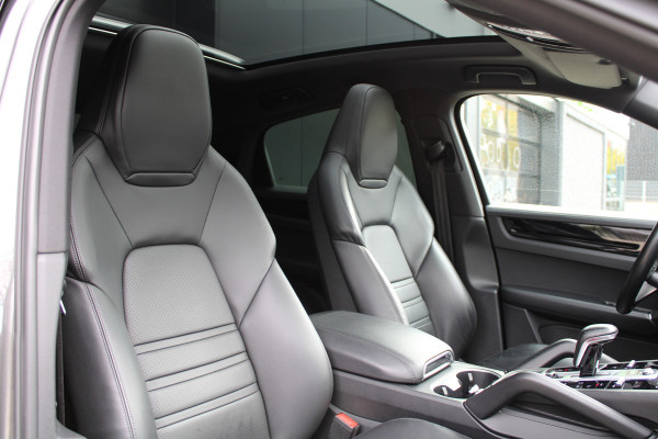 Porsche Cayenne Coupé 3.0 E-Hybrid | NAP | MEMORY | 360 | PANO | SPORTSTOELEN | LUCHTVERING | SPORT CHRONO | Porsche Cayenne Coupé 3.0 E-Hybrid | NAP | MEMORY | 360 | PANO | SPORTSTOELEN | LUCHTVERING | SPORT CHRONO |