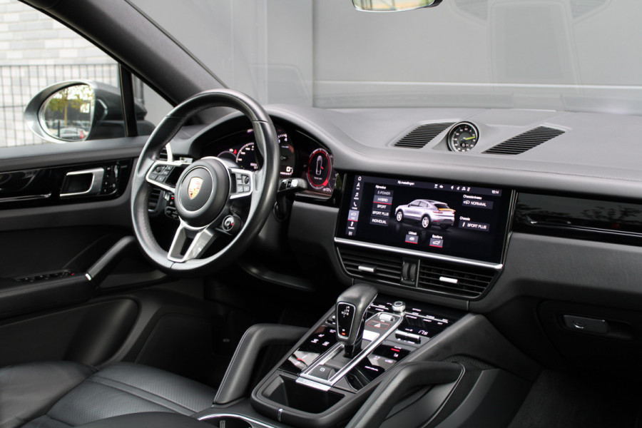 Porsche Cayenne Coupé 3.0 E-Hybrid | NAP | MEMORY | 360 | PANO | SPORTSTOELEN | LUCHTVERING | SPORT CHRONO | Porsche Cayenne Coupé 3.0 E-Hybrid | NAP | MEMORY | 360 | PANO | SPORTSTOELEN | LUCHTVERING | SPORT CHRONO |