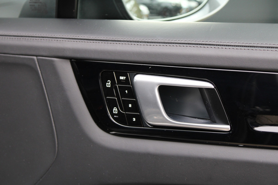 Porsche Cayenne Coupé 3.0 E-Hybrid | NAP | MEMORY | 360 | PANO | SPORTSTOELEN | LUCHTVERING | SPORT CHRONO | Porsche Cayenne Coupé 3.0 E-Hybrid | NAP | MEMORY | 360 | PANO | SPORTSTOELEN | LUCHTVERING | SPORT CHRONO |