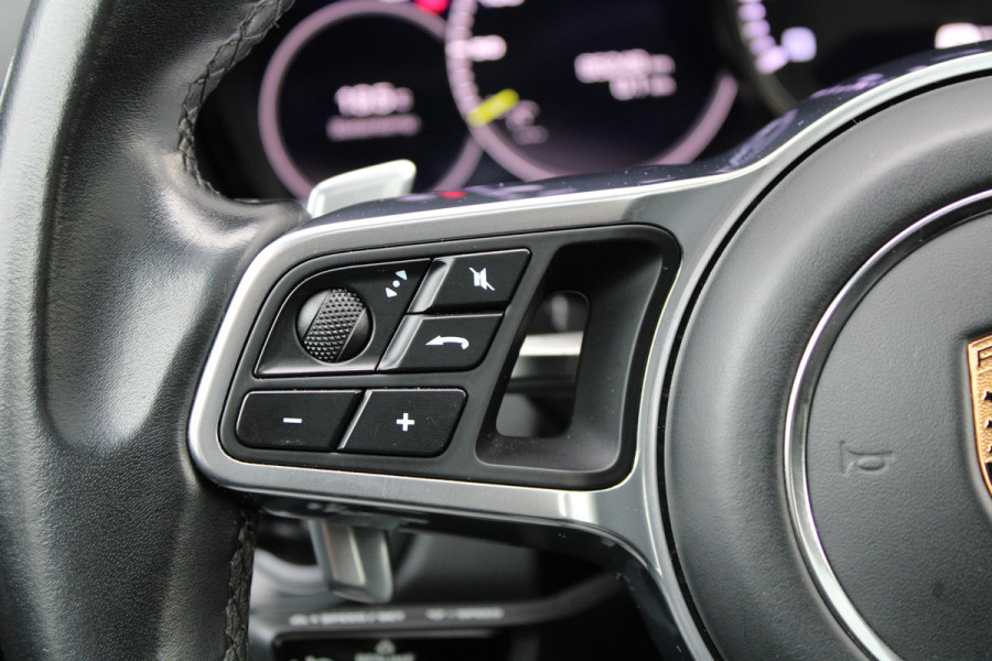 Porsche Cayenne Coupé 3.0 E-Hybrid | NAP | MEMORY | 360 | PANO | SPORTSTOELEN | LUCHTVERING | SPORT CHRONO | Porsche Cayenne Coupé 3.0 E-Hybrid | NAP | MEMORY | 360 | PANO | SPORTSTOELEN | LUCHTVERING | SPORT CHRONO |