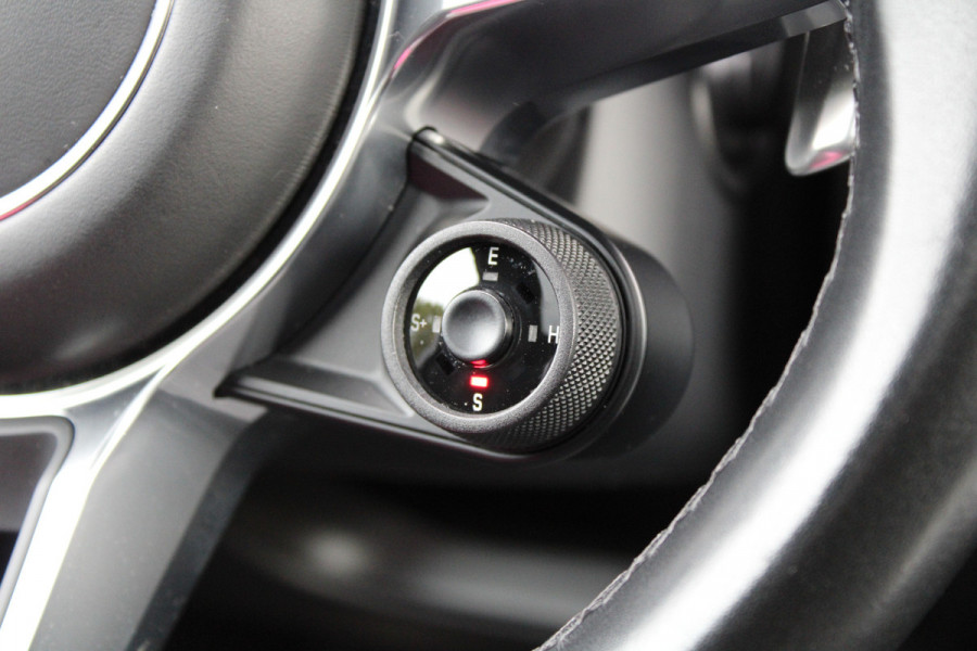 Porsche Cayenne Coupé 3.0 E-Hybrid | NAP | MEMORY | 360 | PANO | SPORTSTOELEN | LUCHTVERING | SPORT CHRONO | Porsche Cayenne Coupé 3.0 E-Hybrid | NAP | MEMORY | 360 | PANO | SPORTSTOELEN | LUCHTVERING | SPORT CHRONO |