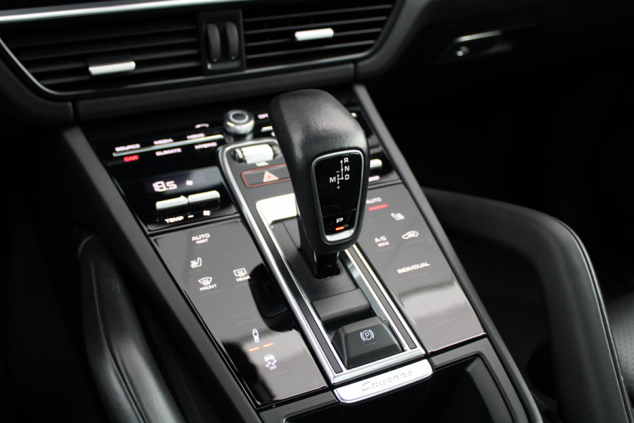 Porsche Cayenne Coupé 3.0 E-Hybrid | NAP | MEMORY | 360 | PANO | SPORTSTOELEN | LUCHTVERING | SPORT CHRONO | Porsche Cayenne Coupé 3.0 E-Hybrid | NAP | MEMORY | 360 | PANO | SPORTSTOELEN | LUCHTVERING | SPORT CHRONO |