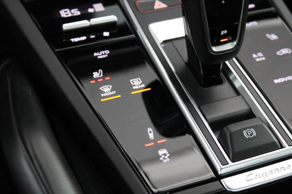 Porsche Cayenne Coupé 3.0 E-Hybrid | NAP | MEMORY | 360 | PANO | SPORTSTOELEN | LUCHTVERING | SPORT CHRONO | Porsche Cayenne Coupé 3.0 E-Hybrid | NAP | MEMORY | 360 | PANO | SPORTSTOELEN | LUCHTVERING | SPORT CHRONO |