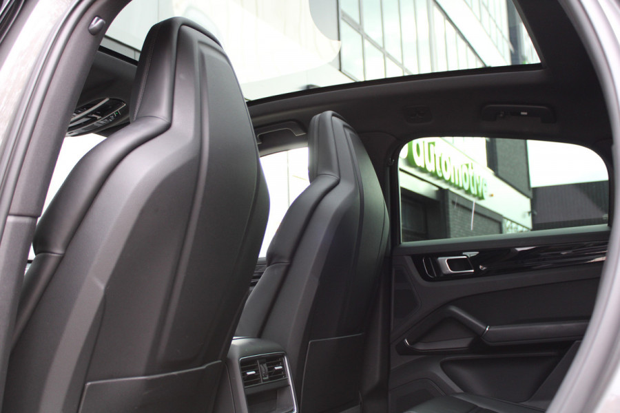 Porsche Cayenne Coupé 3.0 E-Hybrid | NAP | MEMORY | 360 | PANO | SPORTSTOELEN | LUCHTVERING | SPORT CHRONO | Porsche Cayenne Coupé 3.0 E-Hybrid | NAP | MEMORY | 360 | PANO | SPORTSTOELEN | LUCHTVERING | SPORT CHRONO |