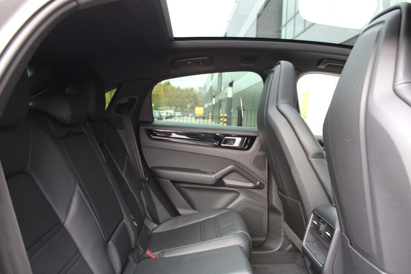 Porsche Cayenne Coupé 3.0 E-Hybrid | NAP | MEMORY | 360 | PANO | SPORTSTOELEN | LUCHTVERING | SPORT CHRONO | Porsche Cayenne Coupé 3.0 E-Hybrid | NAP | MEMORY | 360 | PANO | SPORTSTOELEN | LUCHTVERING | SPORT CHRONO |