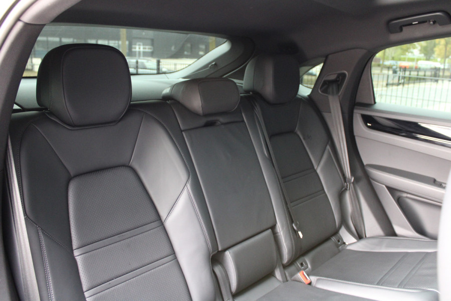 Porsche Cayenne Coupé 3.0 E-Hybrid | NAP | MEMORY | 360 | PANO | SPORTSTOELEN | LUCHTVERING | SPORT CHRONO | Porsche Cayenne Coupé 3.0 E-Hybrid | NAP | MEMORY | 360 | PANO | SPORTSTOELEN | LUCHTVERING | SPORT CHRONO |