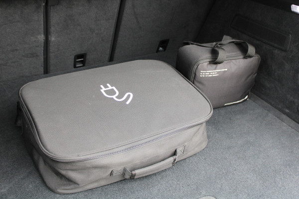 Porsche Cayenne Coupé 3.0 E-Hybrid | NAP | MEMORY | 360 | PANO | SPORTSTOELEN | LUCHTVERING | SPORT CHRONO | Porsche Cayenne Coupé 3.0 E-Hybrid | NAP | MEMORY | 360 | PANO | SPORTSTOELEN | LUCHTVERING | SPORT CHRONO |