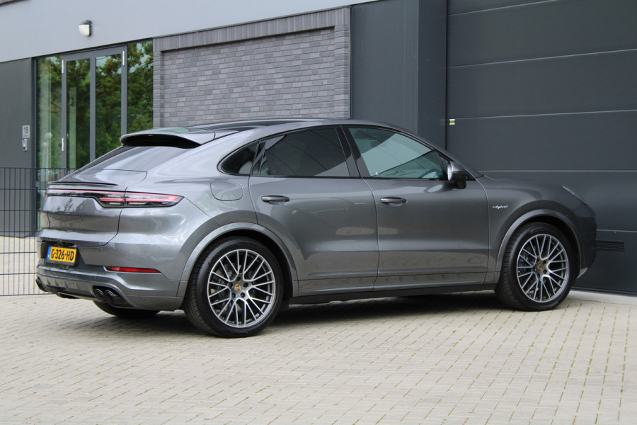 Porsche Cayenne Coupé 3.0 E-Hybrid | NAP | MEMORY | 360 | PANO | SPORTSTOELEN | LUCHTVERING | SPORT CHRONO | Porsche Cayenne Coupé 3.0 E-Hybrid | NAP | MEMORY | 360 | PANO | SPORTSTOELEN | LUCHTVERING | SPORT CHRONO |