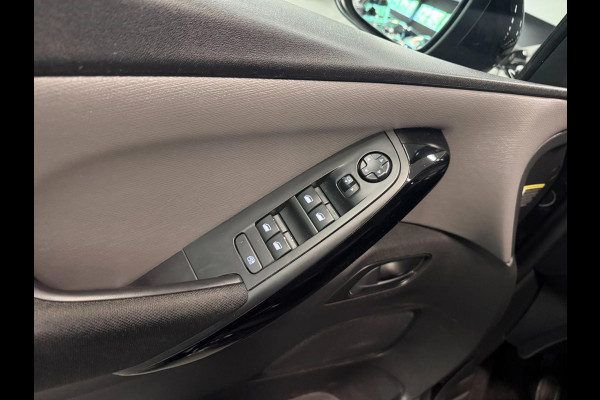Citroën Grand C4 Spacetourer 1.2 PureTech Business 7PERSOONS NAVI/DAB/CARPLAY/CAM/ECC/PDC/CRUISE