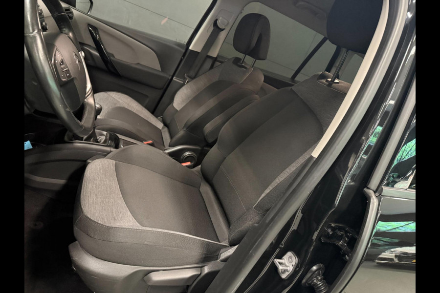 Citroën Grand C4 Spacetourer 1.2 PureTech Business 7PERSOONS NAVI/DAB/CARPLAY/CAM/ECC/PDC/CRUISE