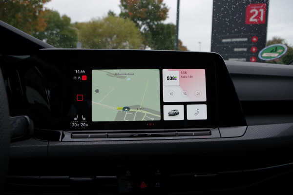 Volkswagen Golf 1.4 eHybrid GTE 245 PK PHEV, Adap. Cruise Control, LED, Camera, Stoelverwarming Volkswagen Golf 1.4 eHybrid GTE 245 PK PHEV, Adap. Cruise Control, LED, Camera, Stoelverwarming