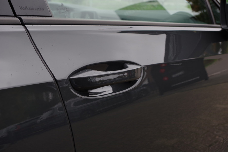 Volkswagen Golf 1.4 eHybrid GTE 245 PK PHEV, Adap. Cruise Control, LED, Camera, Stoelverwarming Volkswagen Golf 1.4 eHybrid GTE 245 PK PHEV, Adap. Cruise Control, LED, Camera, Stoelverwarming