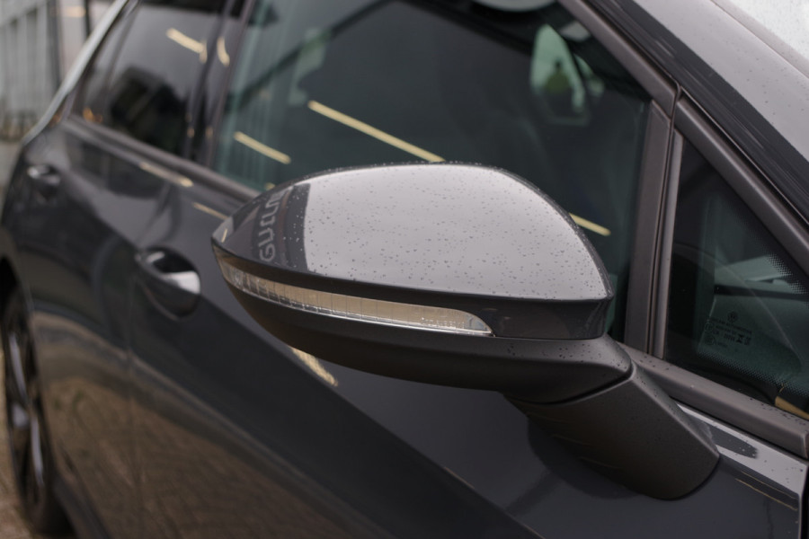 Volkswagen Golf 1.4 eHybrid GTE 245 PK PHEV, Adap. Cruise Control, LED, Camera, Stoelverwarming Volkswagen Golf 1.4 eHybrid GTE 245 PK PHEV, Adap. Cruise Control, LED, Camera, Stoelverwarming