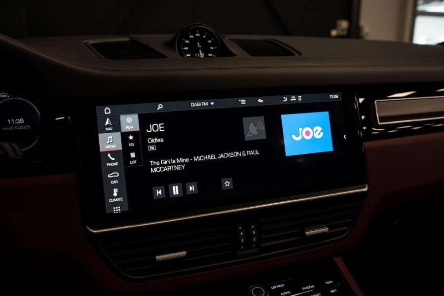 Porsche Cayenne 3.0 E-Hybrid *Sport-Chrono / PASM / Panorama / BOSE / Soft-Close / Surround-view*