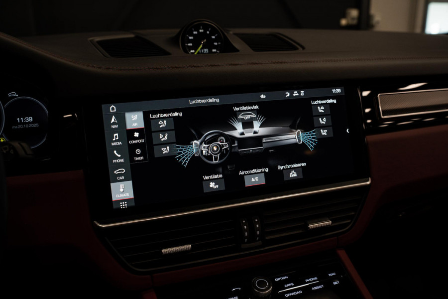 Porsche Cayenne 3.0 E-Hybrid *Sport-Chrono / PASM / Panorama / BOSE / Soft-Close / Surround-view*