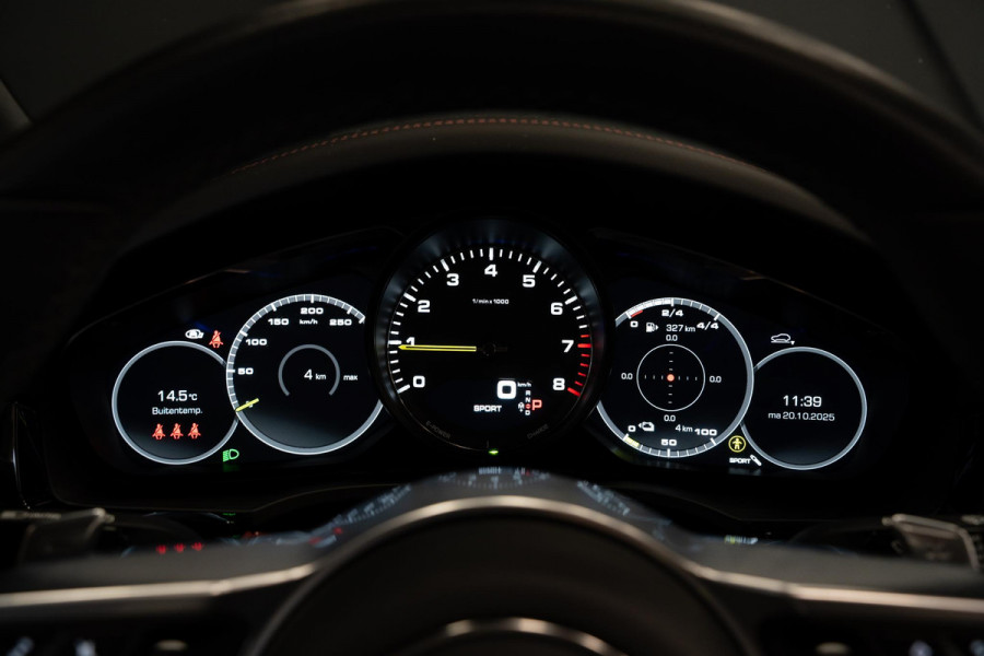 Porsche Cayenne 3.0 E-Hybrid *Sport-Chrono / PASM / Panorama / BOSE / Soft-Close / Surround-view*