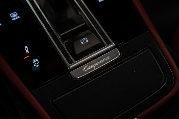 Porsche Cayenne 3.0 E-Hybrid *Sport-Chrono / PASM / Panorama / BOSE / Soft-Close / Surround-view*