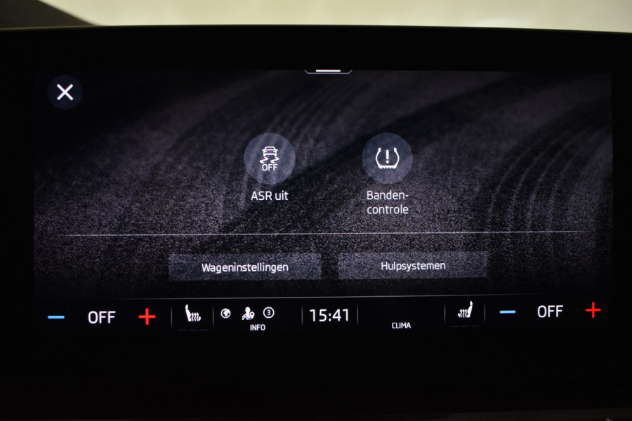 Škoda Octavia Combi TSI iV PHEV 204PK DSG HYBRID BUSINESS NAVI/CARPLAY/PDC