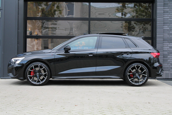 Audi S3 Sportback 2.0 TFSI S3 quattro | PANO | MEMORY | KEYLESS | B&O | RS-VELGEN | MAXTON | ACC | Audi S3 Sportback 2.0 TFSI S3 quattro | PANO | MEMORY | KEYLESS | B&O | RS-VELGEN | MAXTON | ACC |